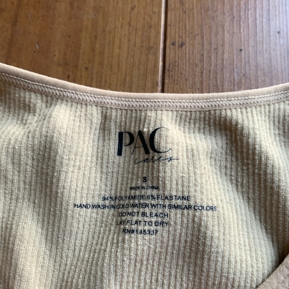 Pacsun tan basic ribbed tee small - Picture 3 of 4